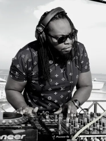 DJ Katt - Contemporary Hits Specialist